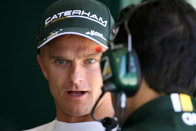 Marussia, Kovalainen vying to replace Razia