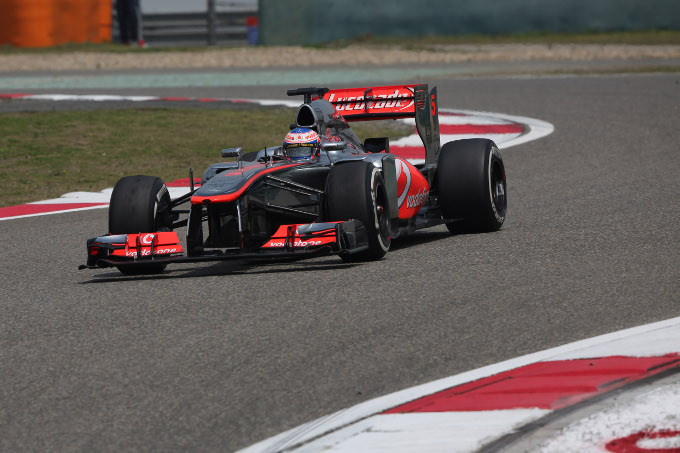 Button: “McLaren migliorata ma ancora troppo lenta”