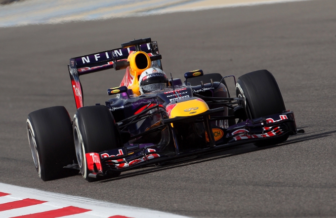 Vettel: “Bene iniziare dalla prima fila qui a Sakhir”