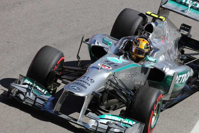 Hamilton: “I freni il mio problema principale con la Mercedes”