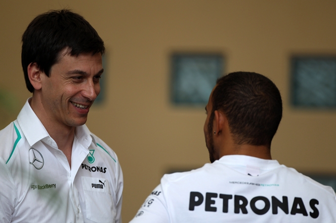 Mercedes, Wolff: “Hamilton sorpreso da Rosberg”