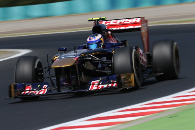 Toro Rosso, Ricciardo: “Che bella sensazione entrare di nuovo in Q3”