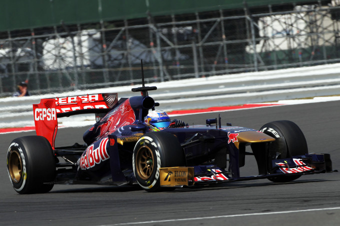 Test Giovani Piloti F1 a Silverstone, giorno 2: Ricciardo davanti in mattinata