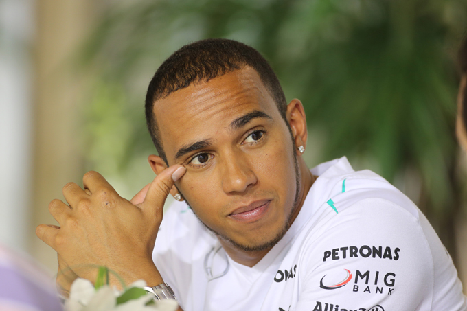 Hamilton: “Vettel non è imbattibile”
