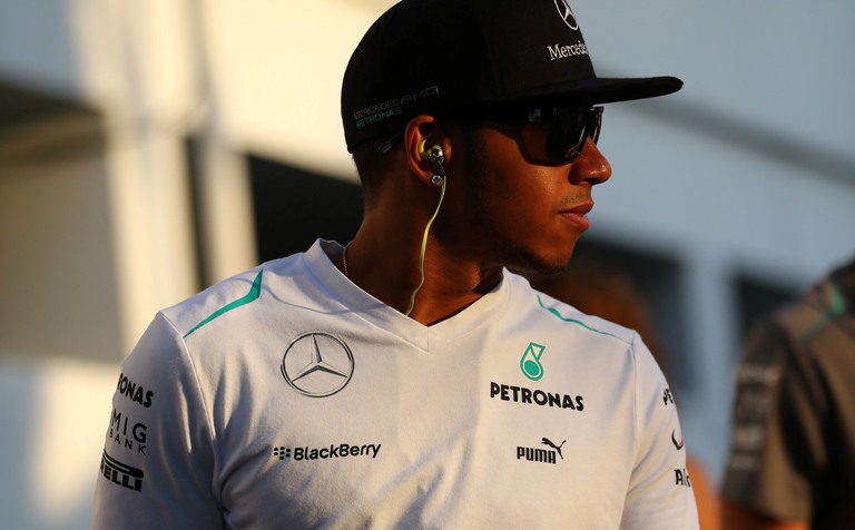 Hamilton: “Sbagliati i fischi a Vettel”