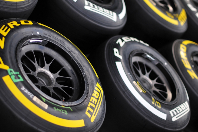 Pirelli: Anche ad Abu Dhabi scendono in pista i P Zero Medium e Soft