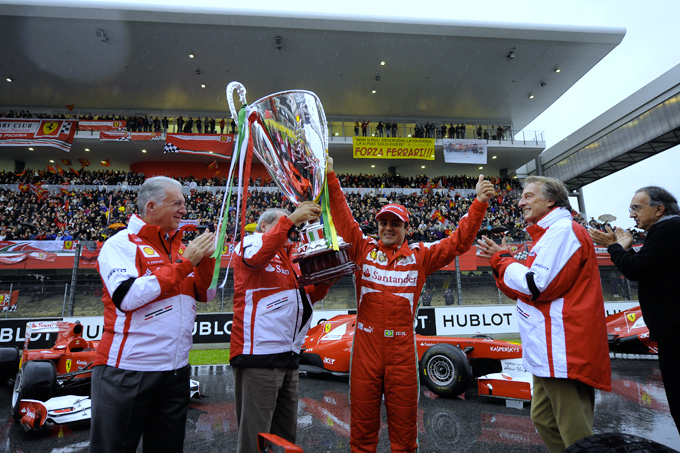 Massa saluta i tifosi Ferrari al Mugello: “Felice della mia storia a Maranello”