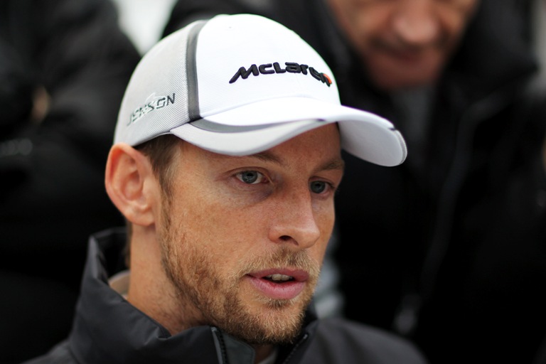 Button chiede collaborazione ai team motorizzati Mercedes