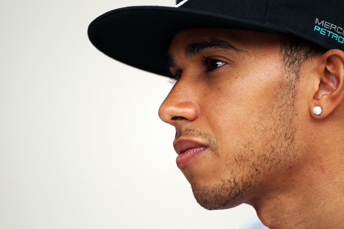 Hamilton: “Montezemolo non si lamentava delle regole quando la Ferrari vinceva”