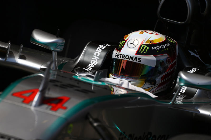 Hamilton al top con la sua Mercedes conquista la pole
