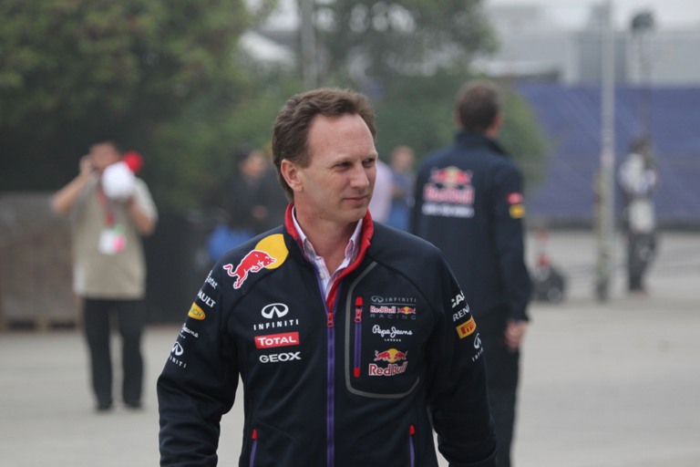 Horner: “Vettel pronto a lavorare più sodo di prima”