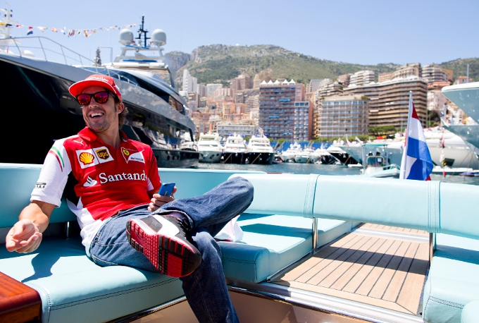 Video: intervista a Fernando Alonso sulle acque del Principato