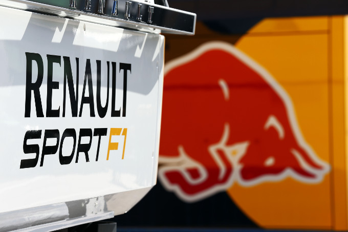 La Red Bull potrebbe acquistare Renault F1