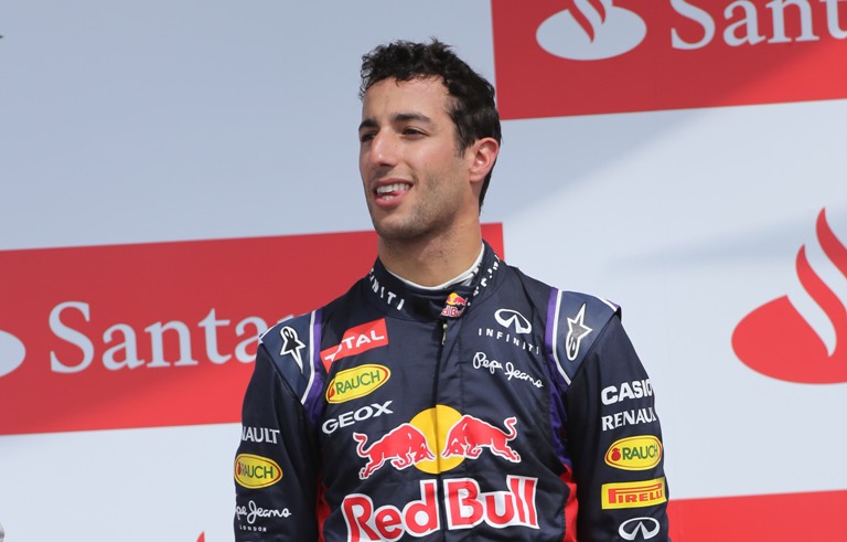 Ricciardo: “Vettel tornerà presto davanti”