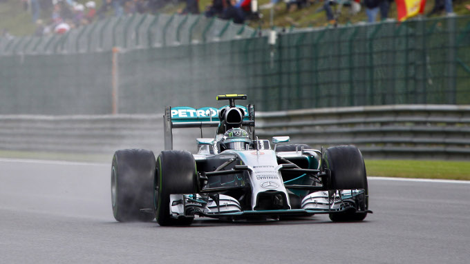 GP Belgio: Rosberg in pole davanti a Hamilton e Vettel, Alonso quarto