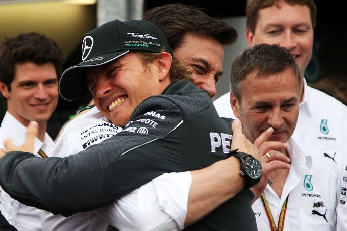 Mercedes, Wolff: “Nessun giochetto, Rosberg ha sbagliato per la troppa pressione”