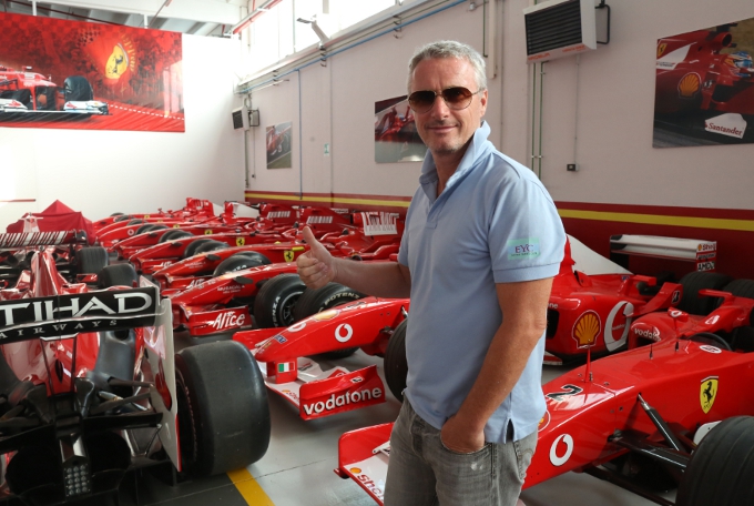 Ferrari: Eddie Irvine a Maranello dopo 15 anni