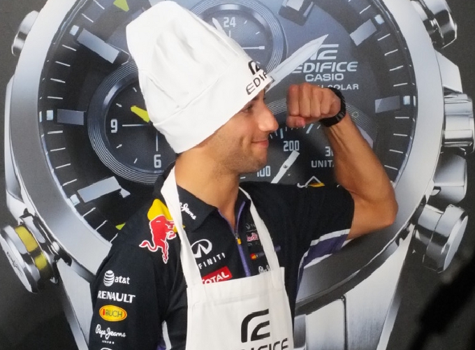 Ricciardo e Horner si Sfidano in Cucina