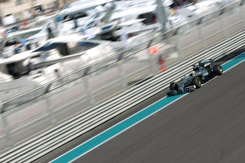 GP Abu Dhabi, Prove Libere 2: Hamilton ancora al comando