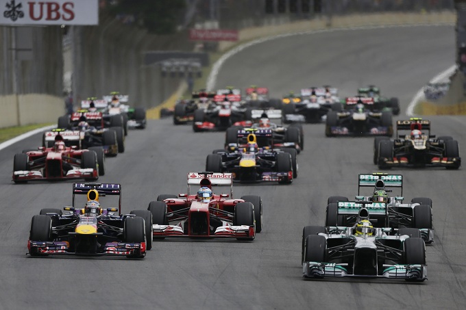 Formula 1, team in rosso: perdite per 127 milioni e mezzo di sterline