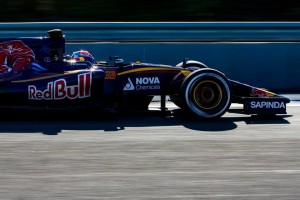Toro Rosso conferma l’alternanza tra Sainz e Verstappen anche a Barcellona