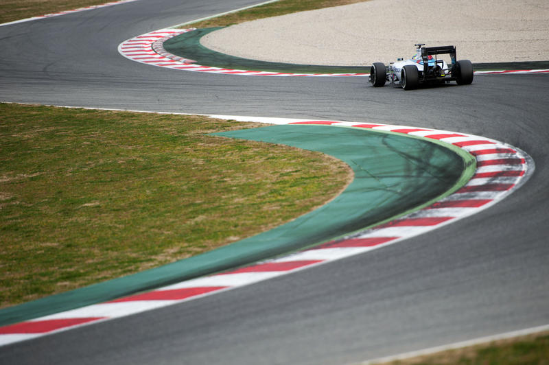Test F1 Barcellona: la prima giornata è di Massa
