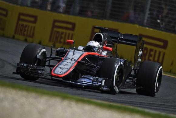 Alonso perde la prima unità Honda della stagione