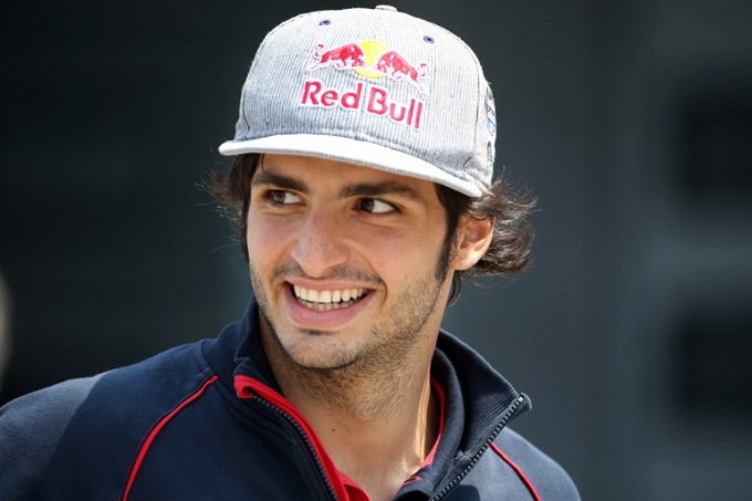 Sainz JR: “Se recuperano 80 cavalli McLaren davanti alla Toro Rosso in Spagna”