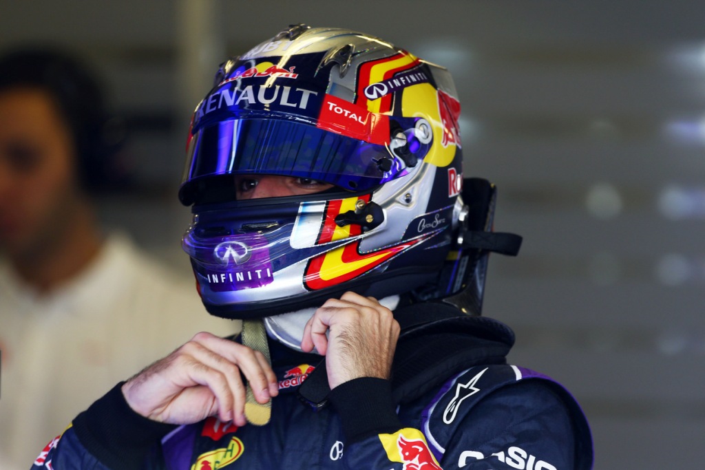 Giornata di lavoro al simulatore Toro Rosso per Carlos Sainz