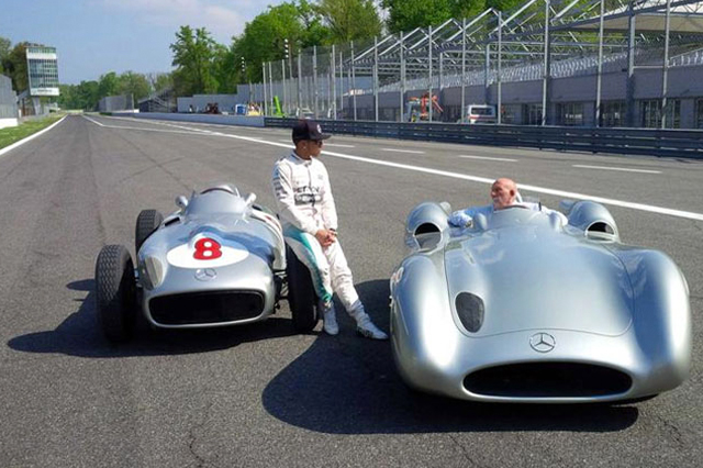 Hamilton e Stirling Moss sulle curve di Monza