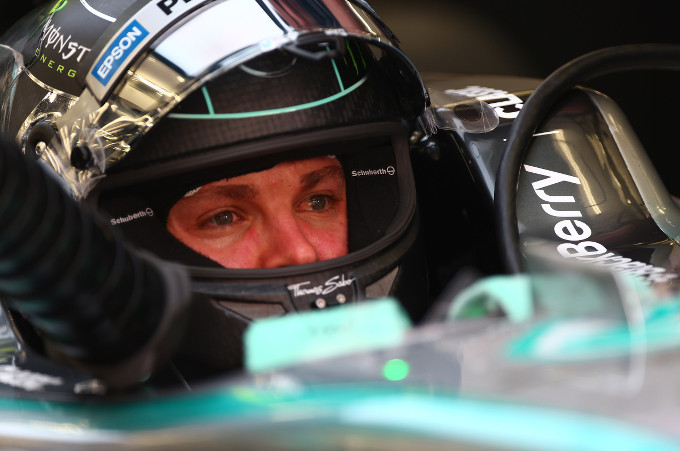 Rosberg y Hamilton: “Ferrari muy rápido en ritmo de carrera”
