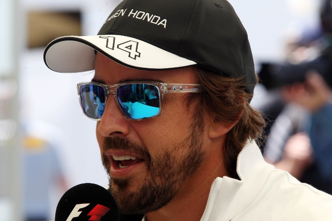 Alonso: “Piloti di F1 come piloti di aerei di linea”