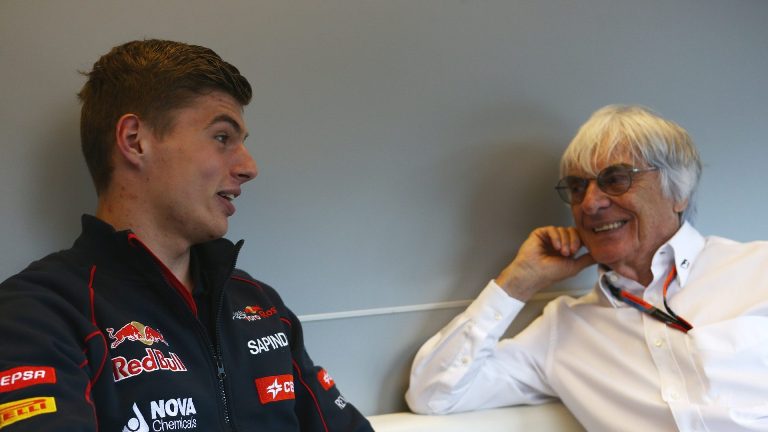 Verstappen: “Questa F1 ha troppi dati. Ecco perché a volte spengo il display”