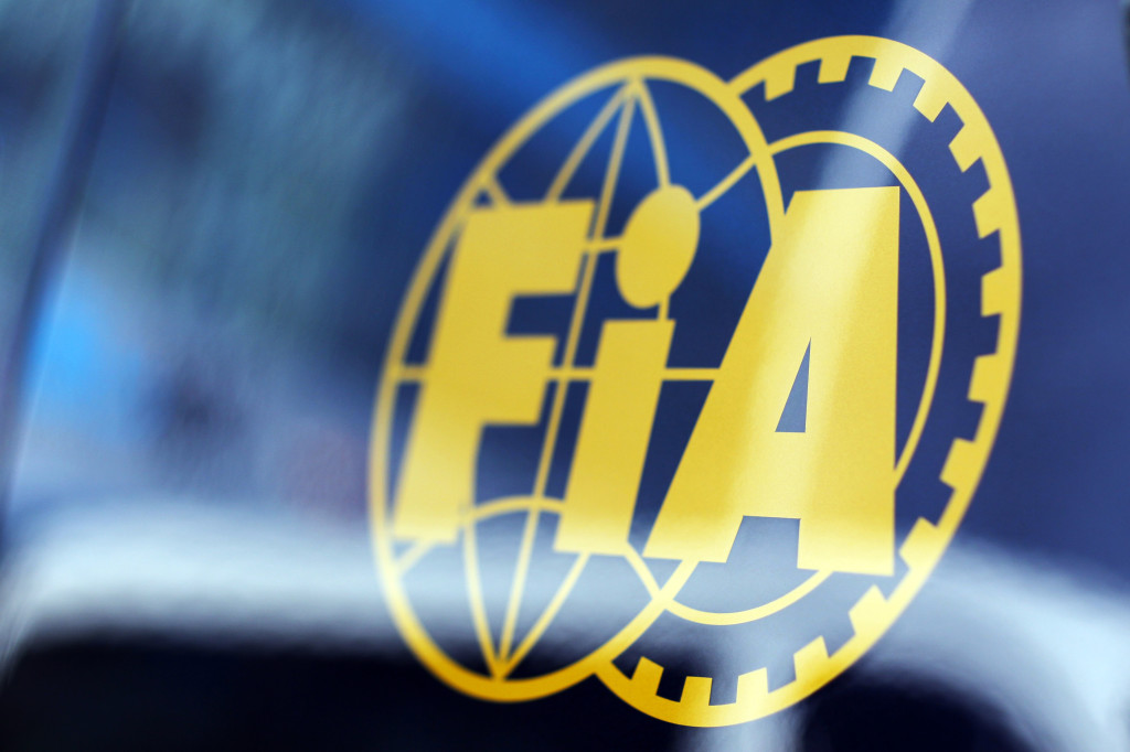 La FIA non ha digerito lo “scherzo” Mercedes: “Non sono ammessi finti pit-stop”