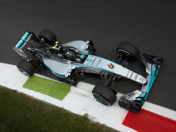 Retrofront Mercedes: quarta unità ICE per Rosberg a Singapore