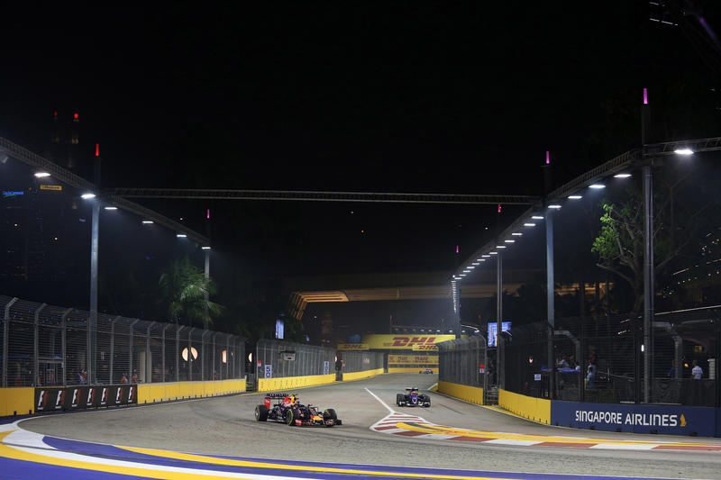 GP Singapore, Prove Libere 2: Red Bull al comando con Kvyat