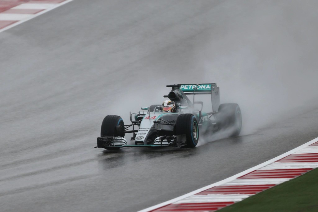 Mercedes, Hamilton: “Non ho voluto rischiare”