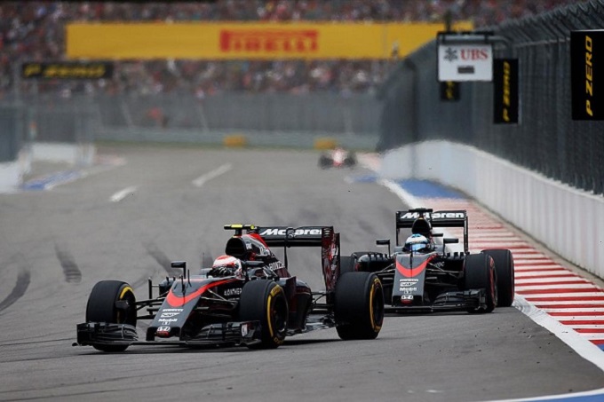 Honda, motore aggiornato per la McLaren solo in Messico?