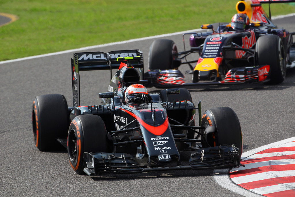 McLaren, Button e Alonso: “La Red Bull deve restare in F1”