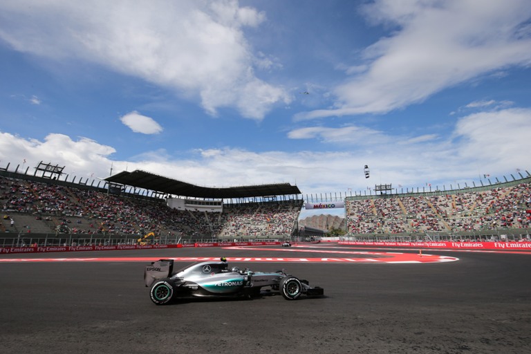 GP Messico, Prove Libere 3: Rosberg resiste ma Hamilton è vicino