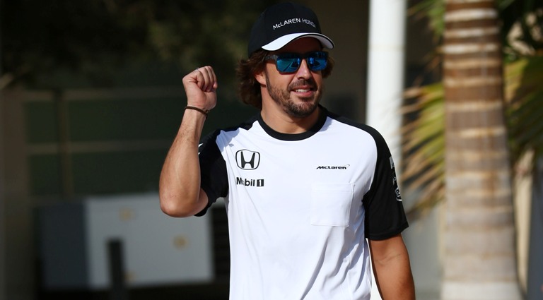 Alonso: “Stiamo correndo con un’auto per metà proiettata al 2016”