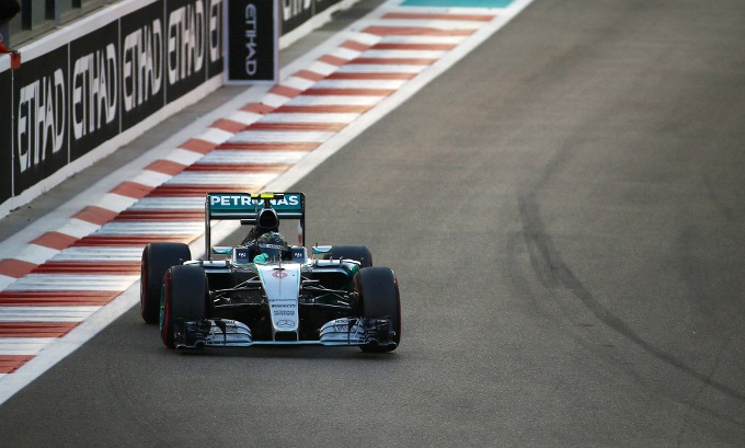 GP Abu Dhabi: Rosberg vince davanti a Hamilton e Raikkonen