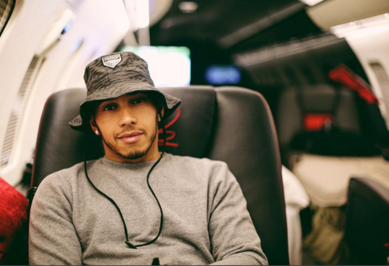 Hamilton: “Il mio ritardo in Brasile? Ho fatto un incidente stradale a Monaco”