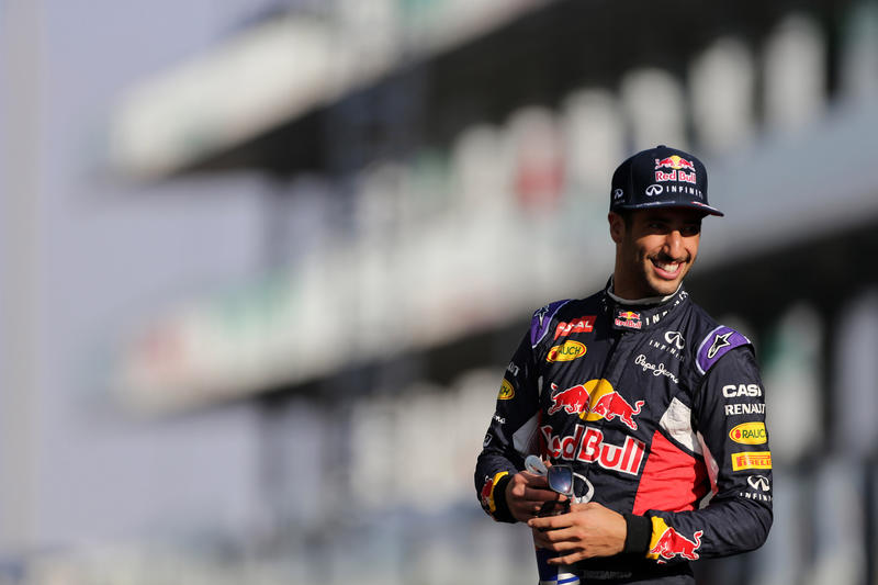 Daniel Ricciardo: “Resto alla Red Bull, non sbaglio come Alonso”