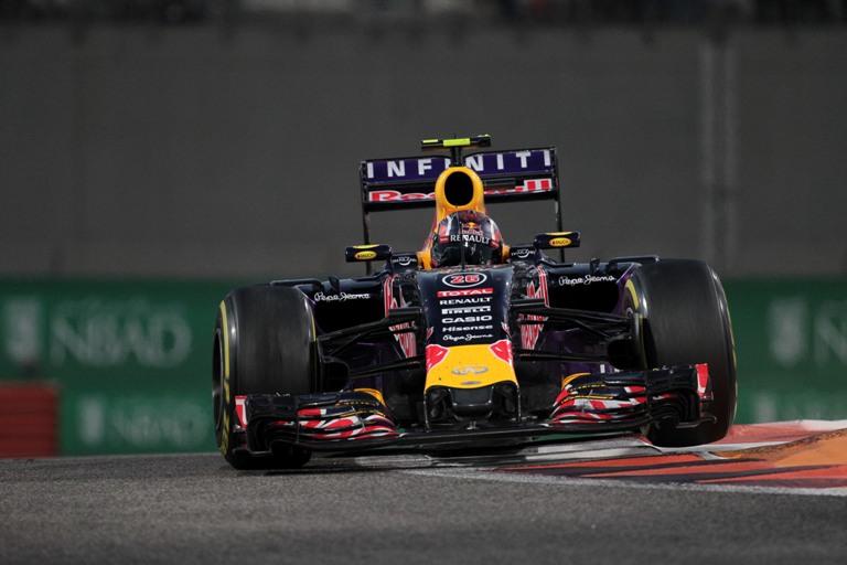 La Red Bull spinge per il motore indipendente