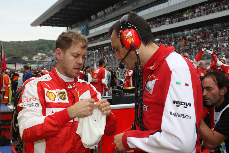 Ferrari, Vettel prudente: “Ci avviciniamo al titolo a piccoli passi”