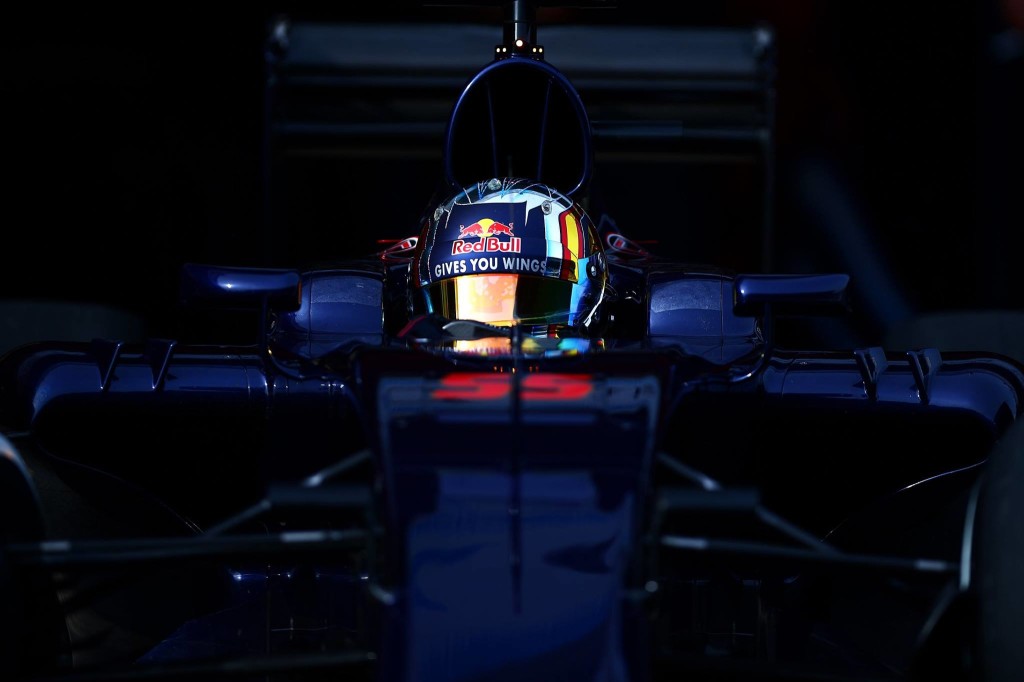 Toro Rosso, Sainz: “La squadra sta facendo un ottimo lavoro”