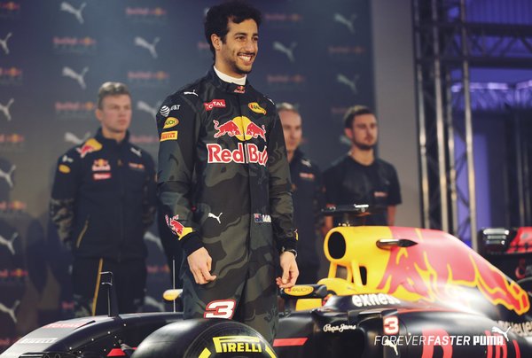 Red Bull, Ricciardo predica calma: “Niente panico se la Toro Rosso inizia meglio”