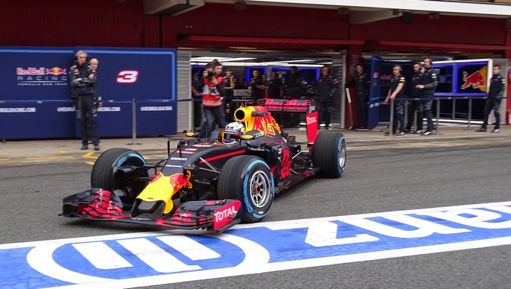 Red Bull RB12, Horner: “Il 2016 una sfida che vogliamo vincere”