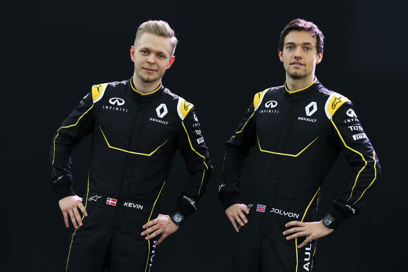 Renault, Vasseur scommette su Magnussen: “Può vincere gare e campionati”